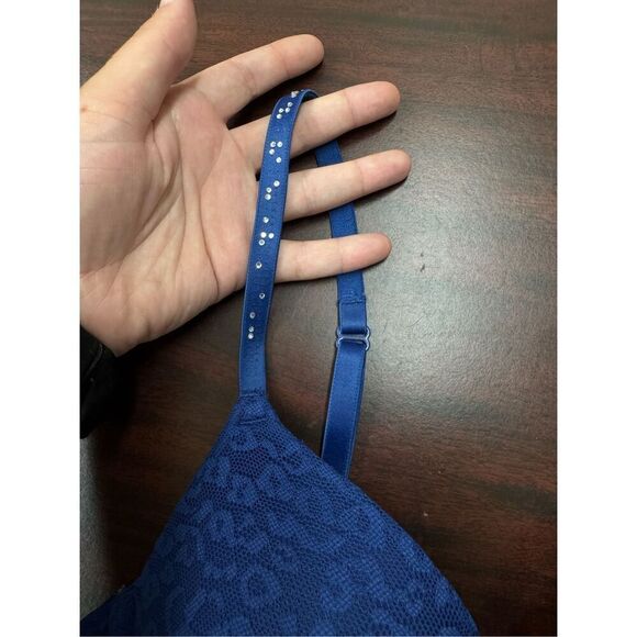 PINK Victoria’s Secret Wear Everywhere Push-Up Bra with Rhinestone Straps 32B - Picture 3 of 10